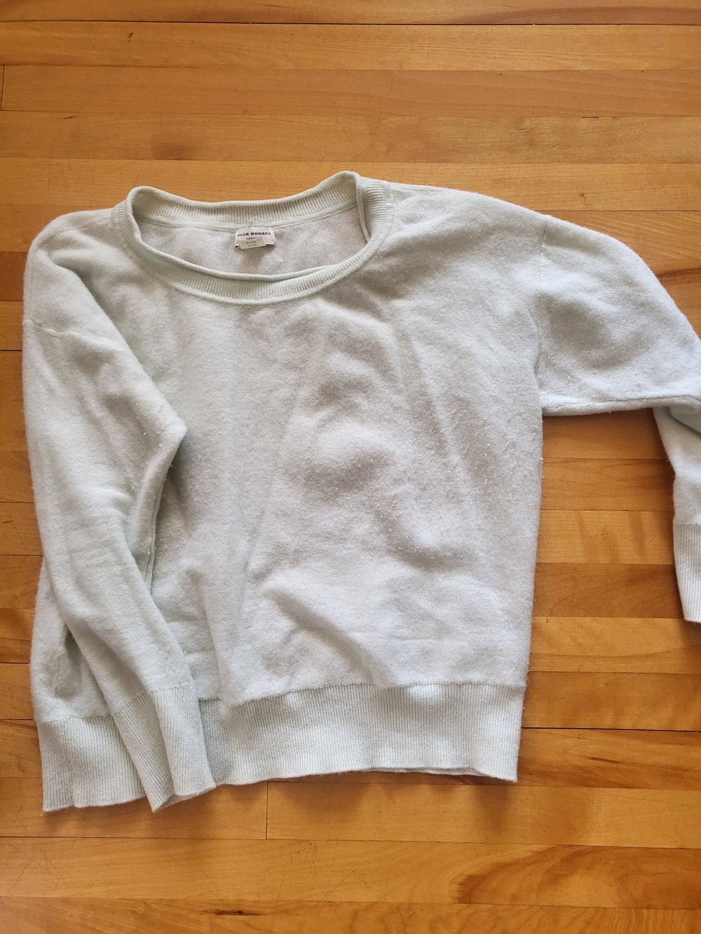 Club Monaco Light Lime Green Scoop Neck Sweater